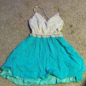 I don’t wear dresses that often, I’ve grown out of it. Haven’t worn since 16